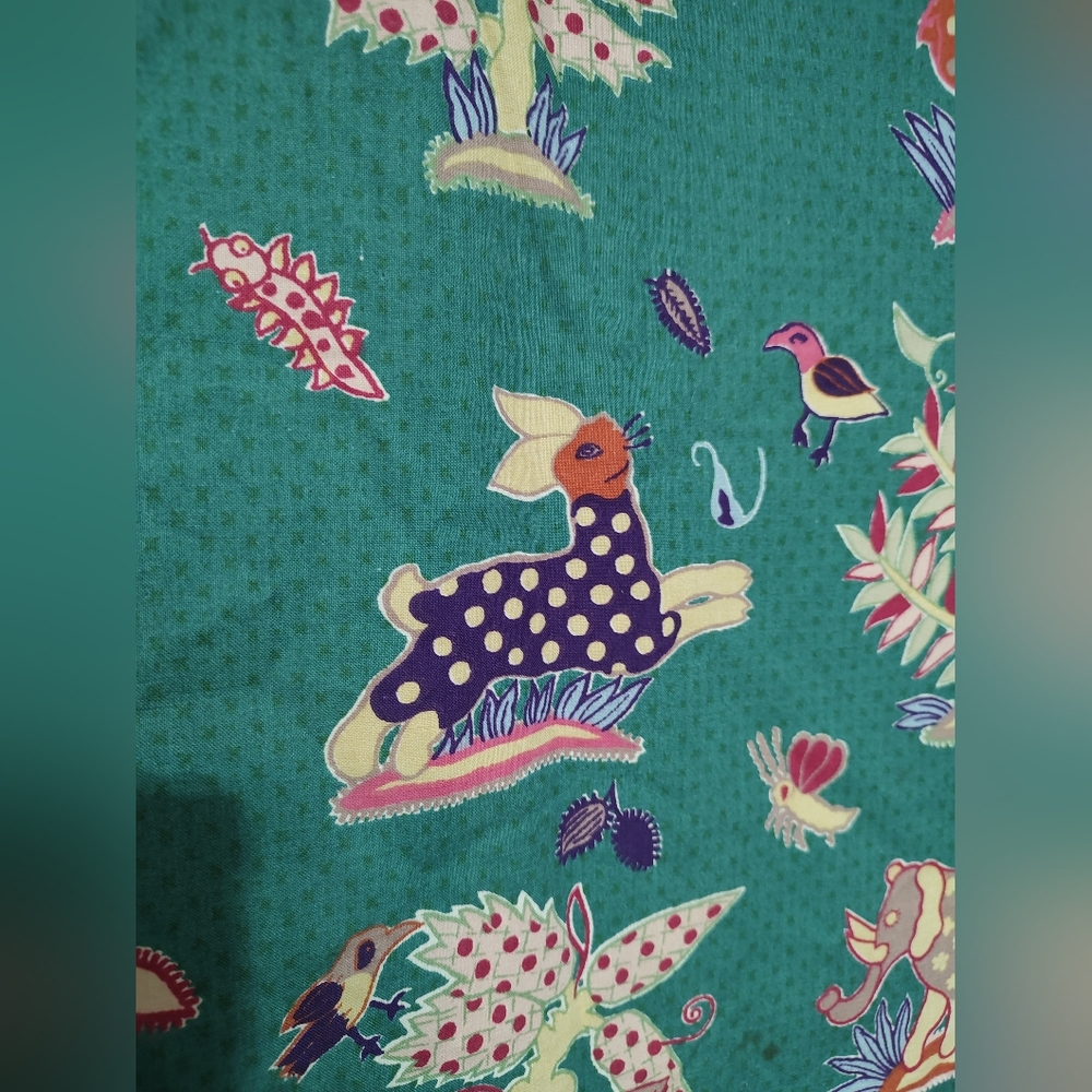 "RARE" GP & K Baker Nosuch Palace Green animals 1 panel curtain made in England